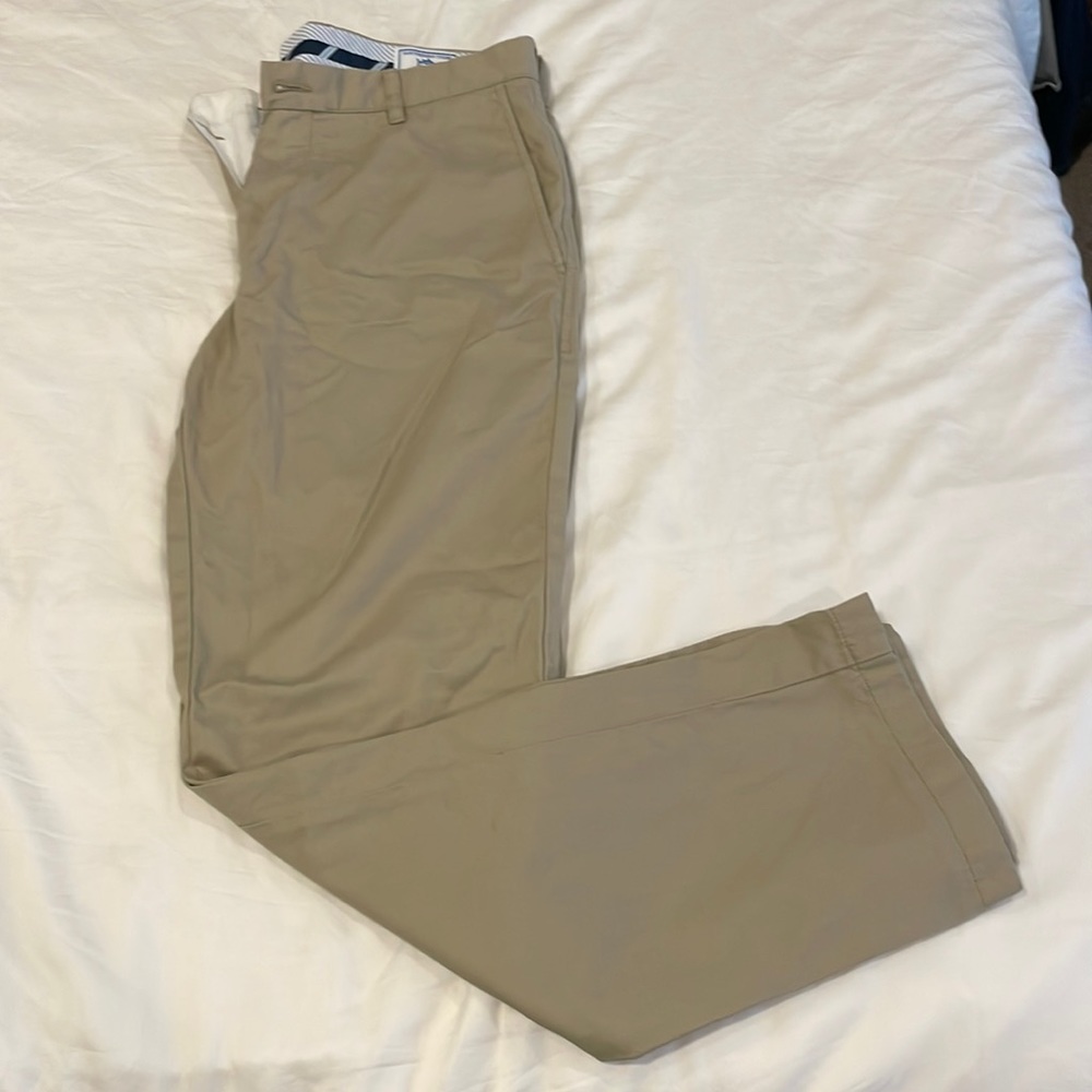 Southertide khaki pants 34 waistband 32 length
